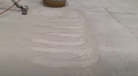 jak szlifować posadzkę betonową